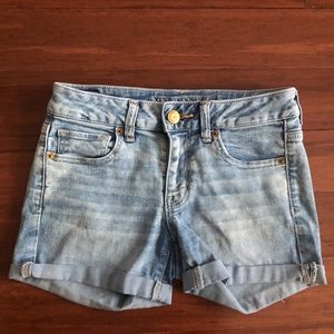 AEO Light Wash Jean Midi Short